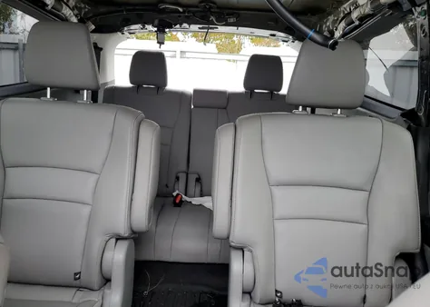 2022 Honda Pilot Touring z USA, uszkodzony, nr VIN 5FNYF6H67NB002074